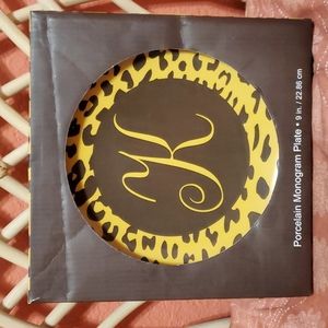 NIB Clay Art - Porcelain Monogram "K" Plate 9 in.